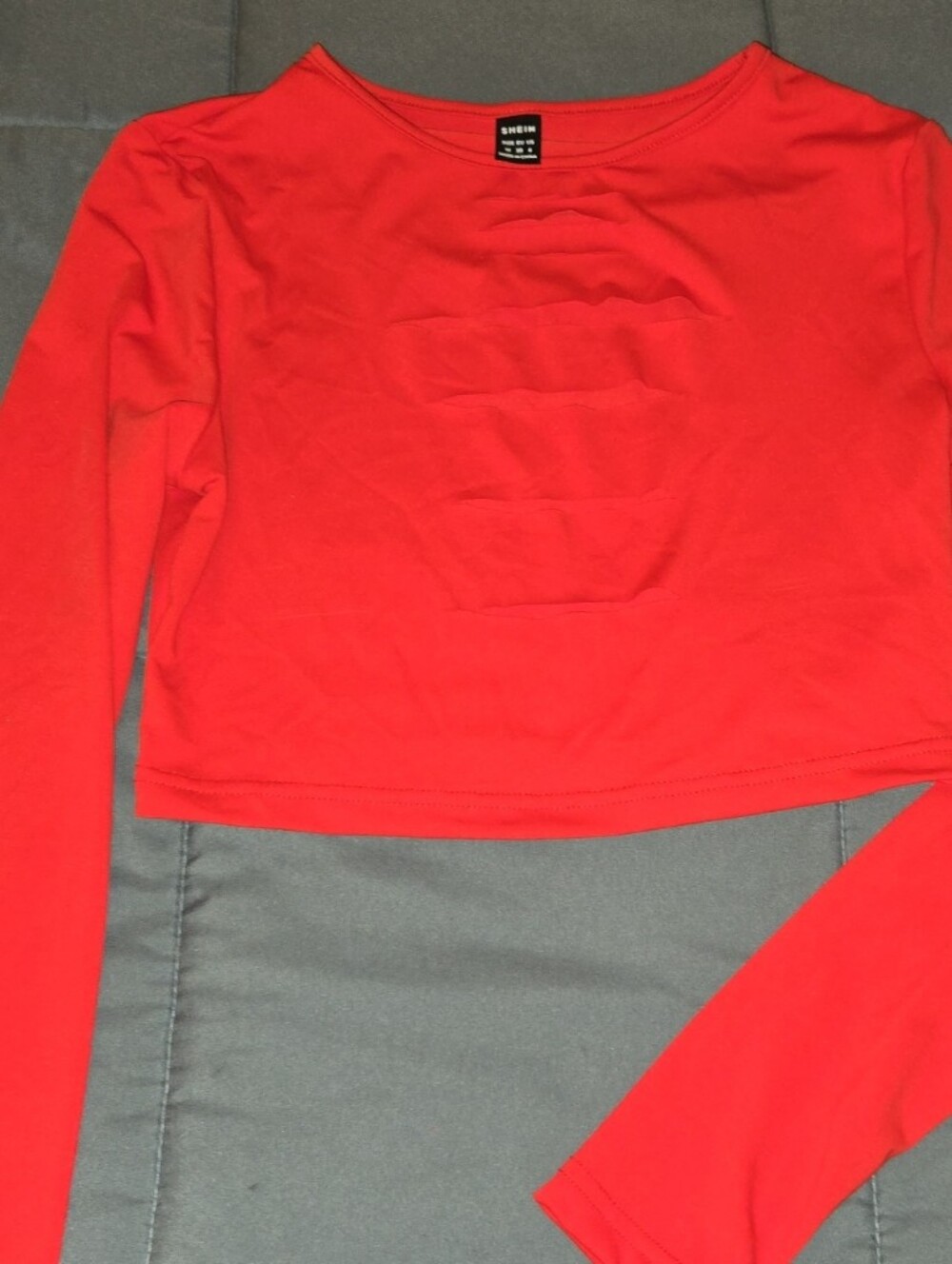 SHEIN Bright Red Long Sleeve Cropped Tee